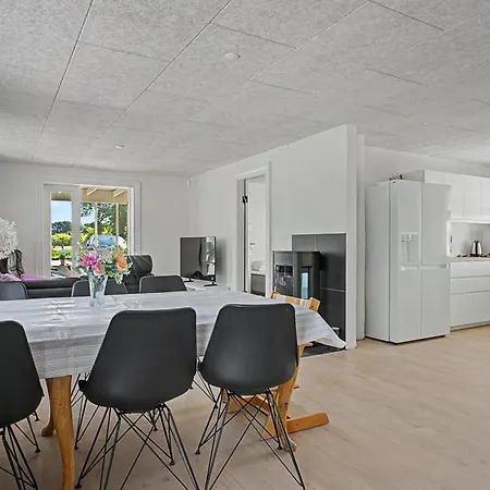 Aaro - 275m From The Sea By Interhome בית נופש *